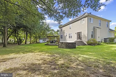 8040 Flora Ln, Pasadena, MD 21122 photo 32