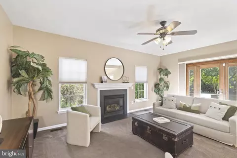 8040 Flora Ln, Pasadena, MD 21122 photo 10