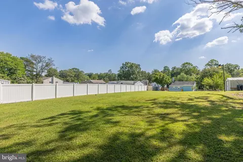 Exterior - 1852 Cedar Dr, Severn, MD 21144 photo 4 of 7