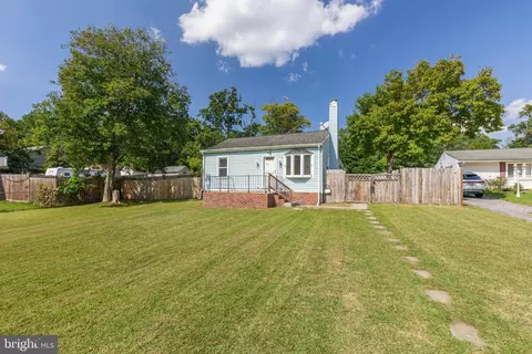 1852 Cedar Dr, Severn, MD 21144