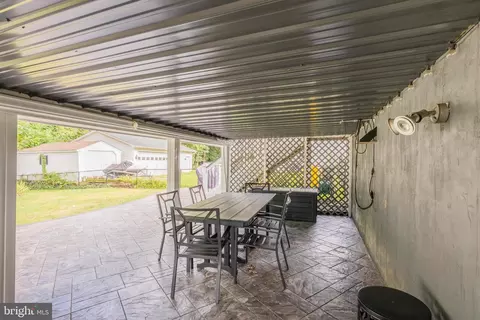 8023 Belhaven Ave, Pasadena, MD 21122 photo 34
