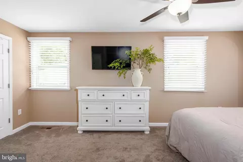 8023 Belhaven Ave, Pasadena, MD 21122 photo 19