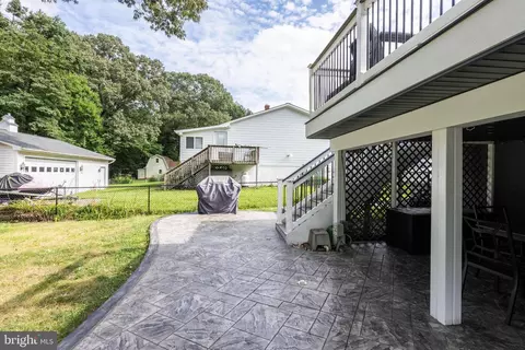 8023 Belhaven Ave, Pasadena, MD 21122 photo 33