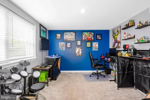 8023 Belhaven Ave, Pasadena, MD 21122 photo 27
