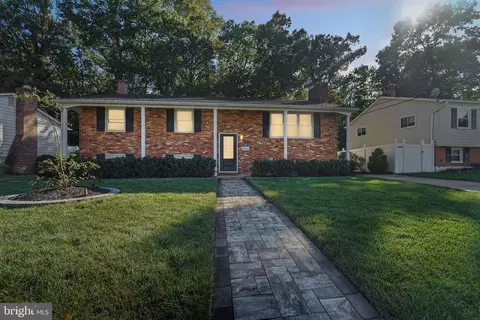 1359 Rosanna Dr, Odenton, MD 21113