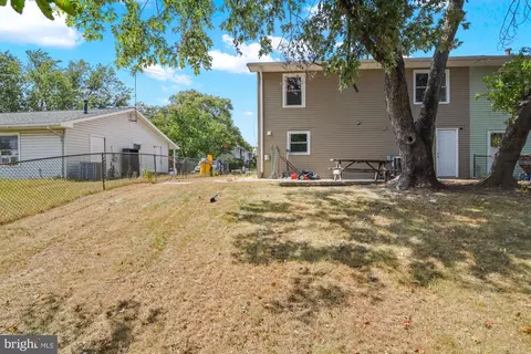 655 Cadbury Dr, Odenton, MD 21113 photo 6