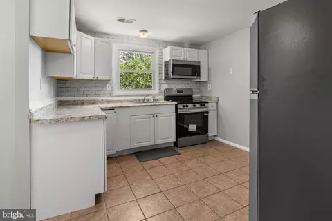 655 Cadbury Dr, Odenton, MD 21113 photo 14