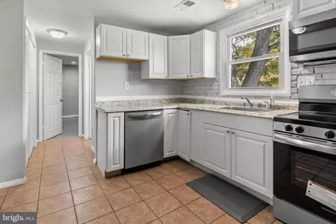 655 Cadbury Dr, Odenton, MD 21113 photo 16