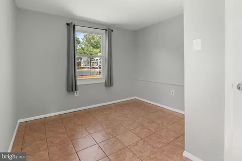 655 Cadbury Dr, Odenton, MD 21113 photo 11