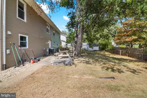 655 Cadbury Dr, Odenton, MD 21113 photo 4