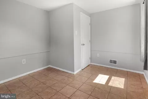 655 Cadbury Dr, Odenton, MD 21113 photo 12