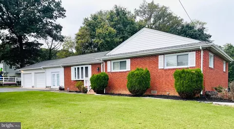 7490 Race Rd, Hanover, MD 21076