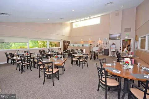Dining - 1012 Mastline Dr, Annapolis, MD 21401 photo 1 of 1
