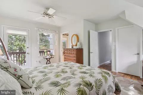 Bedroom - 968 Chesapeake Ave, Deale, MD 20751 photo 2 of 5