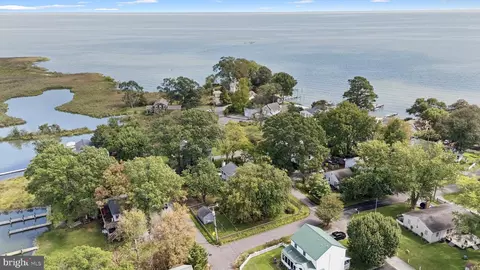 View/Area - 968 Chesapeake Ave, Deale, MD 20751 photo 3 of 14