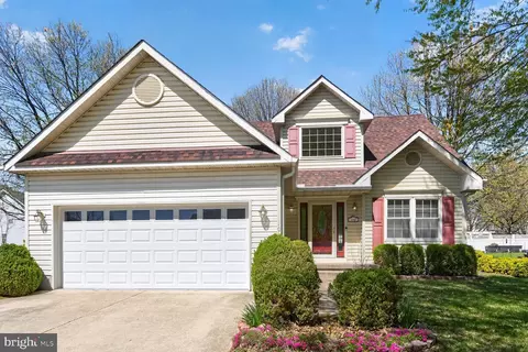 1012 Morgan Station Dr, Severn, MD 21144