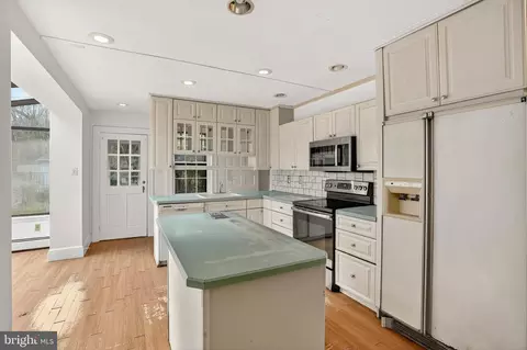 385 Mill Swamp Rd, Edgewater, MD 21037 photo 16