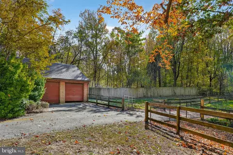 385 Mill Swamp Rd, Edgewater, MD 21037 photo 38