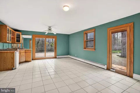 385 Mill Swamp Rd, Edgewater, MD 21037 photo 18