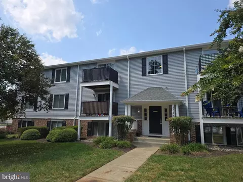 8028 C Abbey Ct #C, Pasadena, MD 21122 photo 1