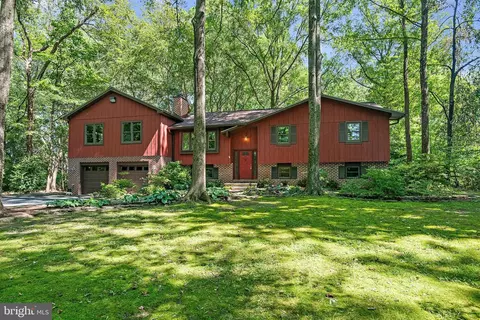 1701 Underwood Rd, Gambrills, MD 21054