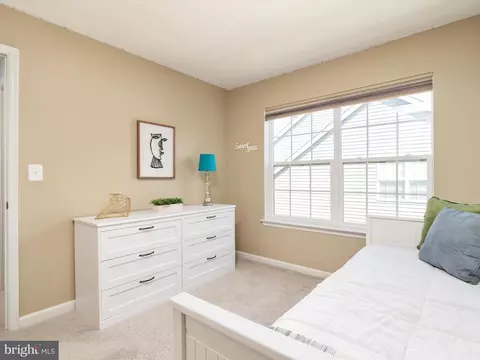 Bedroom - 2425 Macallister Ln, Gambrills, MD 21054 photo 9 of 12