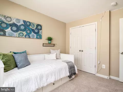 Bedroom - 2425 Macallister Ln, Gambrills, MD 21054 photo 10 of 12