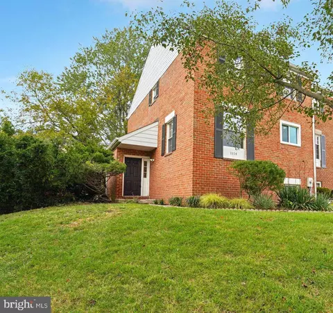 1114 Moderno Ct, Crofton, MD 21114