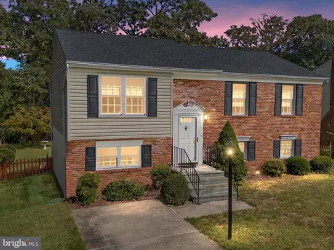 7715 Pecan Leaf Rd, Severn, MD 21144