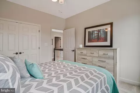 Bedroom - 23 Hunting Ct, Edgewater, MD 21037 photo 7 of 10