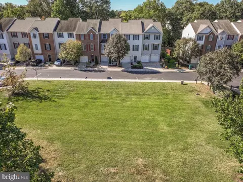 227 Braxton Way #227, Edgewater, MD 21037 photo 4