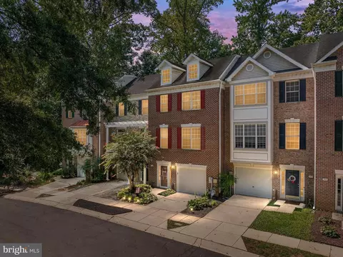 Exterior - 310 Pintail Ln, Annapolis, MD 21409 photo 5 of 12