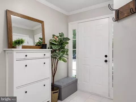 Entry Way - 310 Pintail Ln, Annapolis, MD 21409 photo 1 of 3