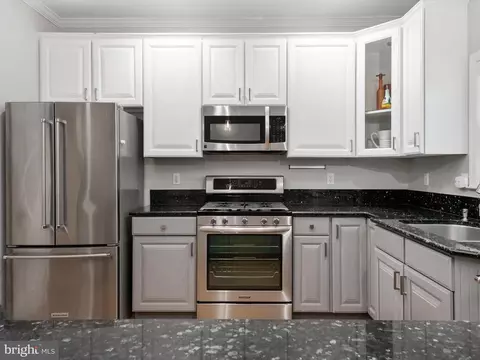 Kitchen - 310 Pintail Ln, Annapolis, MD 21409 photo 2 of 4