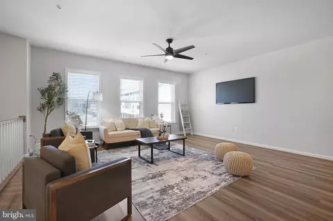 Entry Way - 3266 Watershed Blvd, Laurel, MD 20724 photo 2 of 12