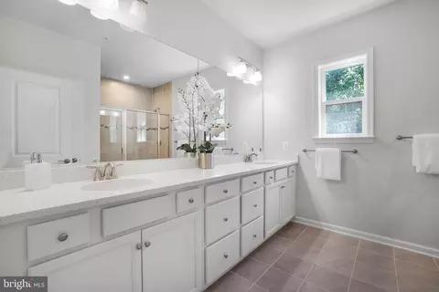 Entry Way - 3266 Watershed Blvd, Laurel, MD 20724 photo 10 of 12