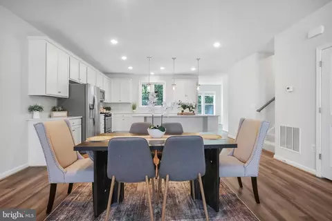 Entry Way - 3266 Watershed Blvd, Laurel, MD 20724 photo 5 of 12