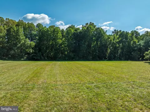 9 Solitude Ct, Lothian, MD 20711 photo 5