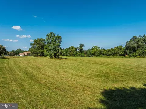 9 Solitude Ct, Lothian, MD 20711 photo 6
