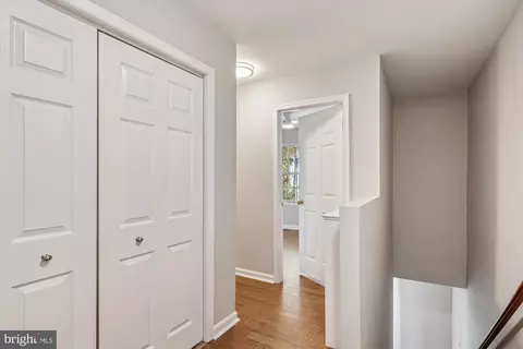 Entry Way - 3344 Oak Dr, Edgewater, MD 21037 photo 1 of 3