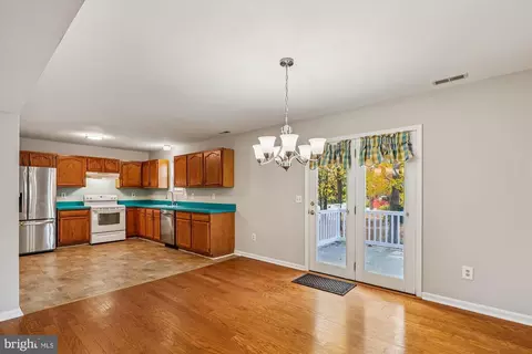 Other - 3344 Oak Dr, Edgewater, MD 21037 photo 2 of 7