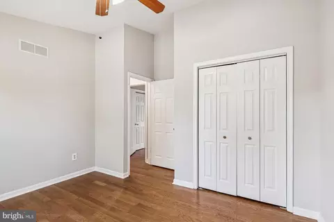 Entry Way - 3344 Oak Dr, Edgewater, MD 21037 photo 3 of 3