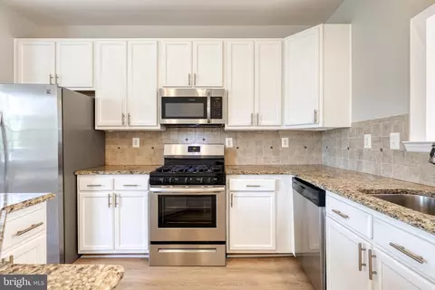 Kitchen - 4008 Apple Jack Ct, Pasadena, MD 21122 photo 1 of 1