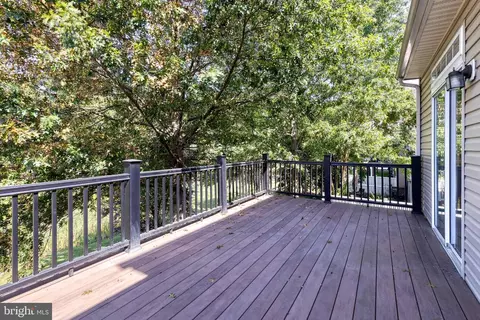 Exterior - 4008 Apple Jack Ct, Pasadena, MD 21122 photo 3 of 3