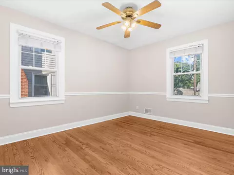 211 Arundel Rd, Pasadena, MD 21122 photo 7