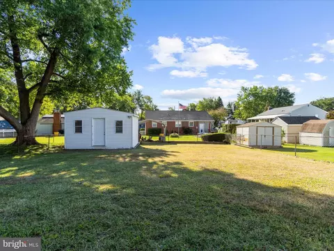 211 Arundel Rd, Pasadena, MD 21122 photo 33