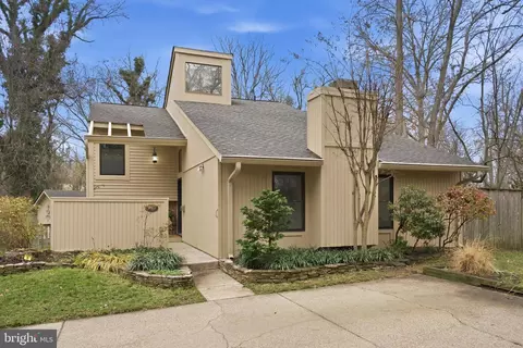 1040 Timber Creek Dr, Annapolis, MD 21403