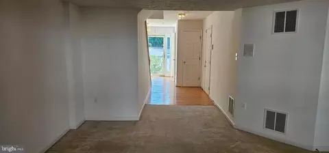 Entry Way - 8725 Silent Ct, Odenton, MD 21113 photo 4 of 16