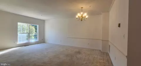 Living - 8725 Silent Ct, Odenton, MD 21113 photo 3 of 4