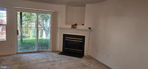 Living - 8725 Silent Ct, Odenton, MD 21113 photo 2 of 4